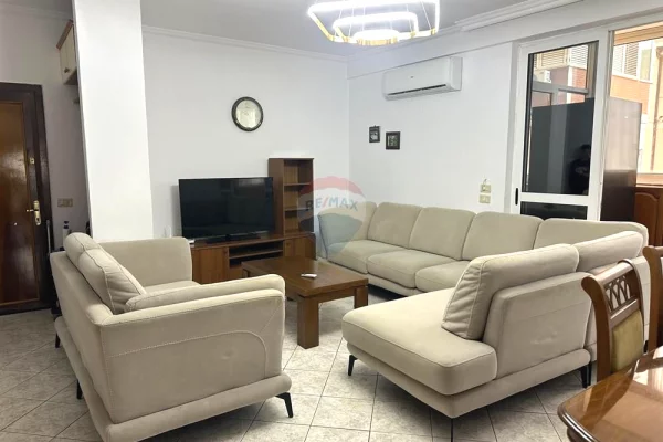 Shtepi me qera 3+1 ne Tirane - 750 Euro