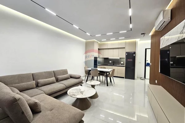 Shtepi me qera Apartament ne Tirane, 3+1, Mobilimi E mobiluar, Pagesa 750  Euro.