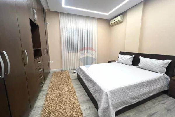 Shtepi me qera 3+1 ne Tirane - 900 Euro
