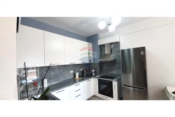 Apartament - Për Qira