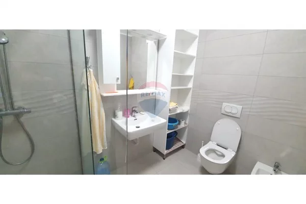 Shtepi me qera Apartament ne Tirane, 1+1, Mobilimi E mobiluar, Pagesa 60,000  Leke.