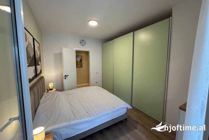 Shtepi me qera Apartament ne Tirane, 2+1, Mobilimi E mobiluar, Pagesa 1,200  Euro.
