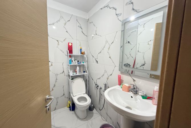 Shtepi me qera Apartament ne Tirane, 1+1, Mobilimi E mobiluar, Pagesa 600  Euro.