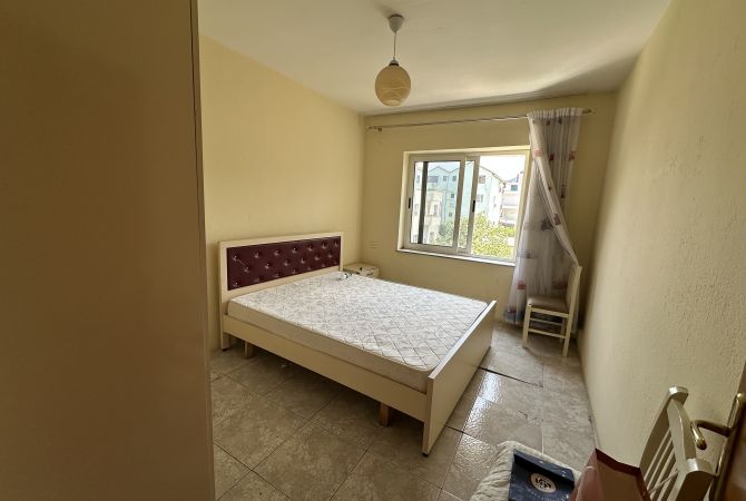 Shtepi ne shitje Apartament ne Tirane, 3+1, Mobilimi Pjeserisht e mobiluar, Pagesa 178,000  Euro.