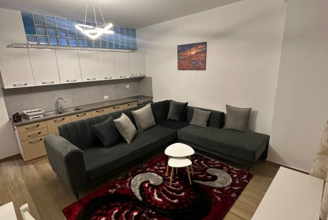 📣 QERA Apartament 2+1 (i Konvertuar) 📍 Prane Vizion+ 🛣️ Rruga "Don Bosko" ✨ cmimi 550 euro
