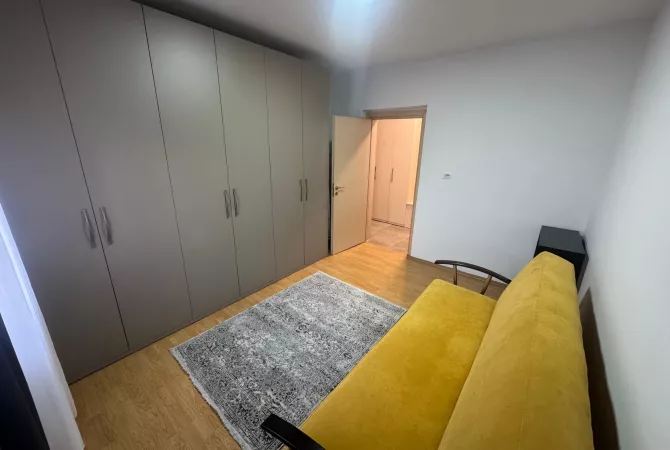 Shtepi me qera Apartament ne Tirane, 2+1, Mobilimi E mobiluar, Pagesa 50,000  Leke.
