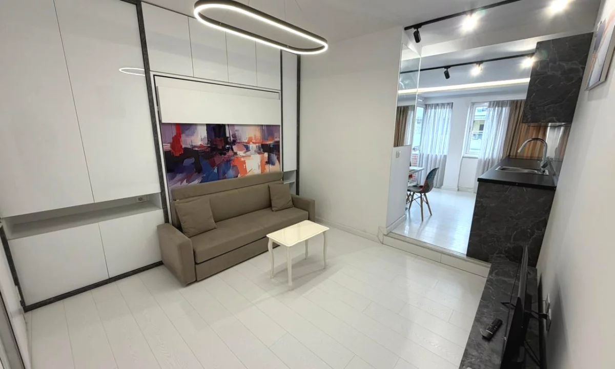 Shtepi me qera Apartament ne Tirane, Garsoniere, Mobilimi E mobiluar, Pagesa 450  Euro.