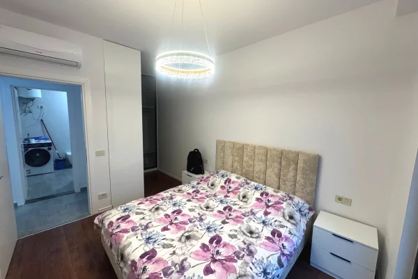 Shtepi me qera Apartament ne Tirane, 1+1, Mobilimi E mobiluar, Pagesa 650  Euro.