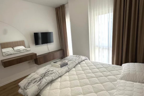 Shtepi me qera Apartament ne Tirane, 2+1, Mobilimi E mobiluar, Pagesa 1,000  Euro.