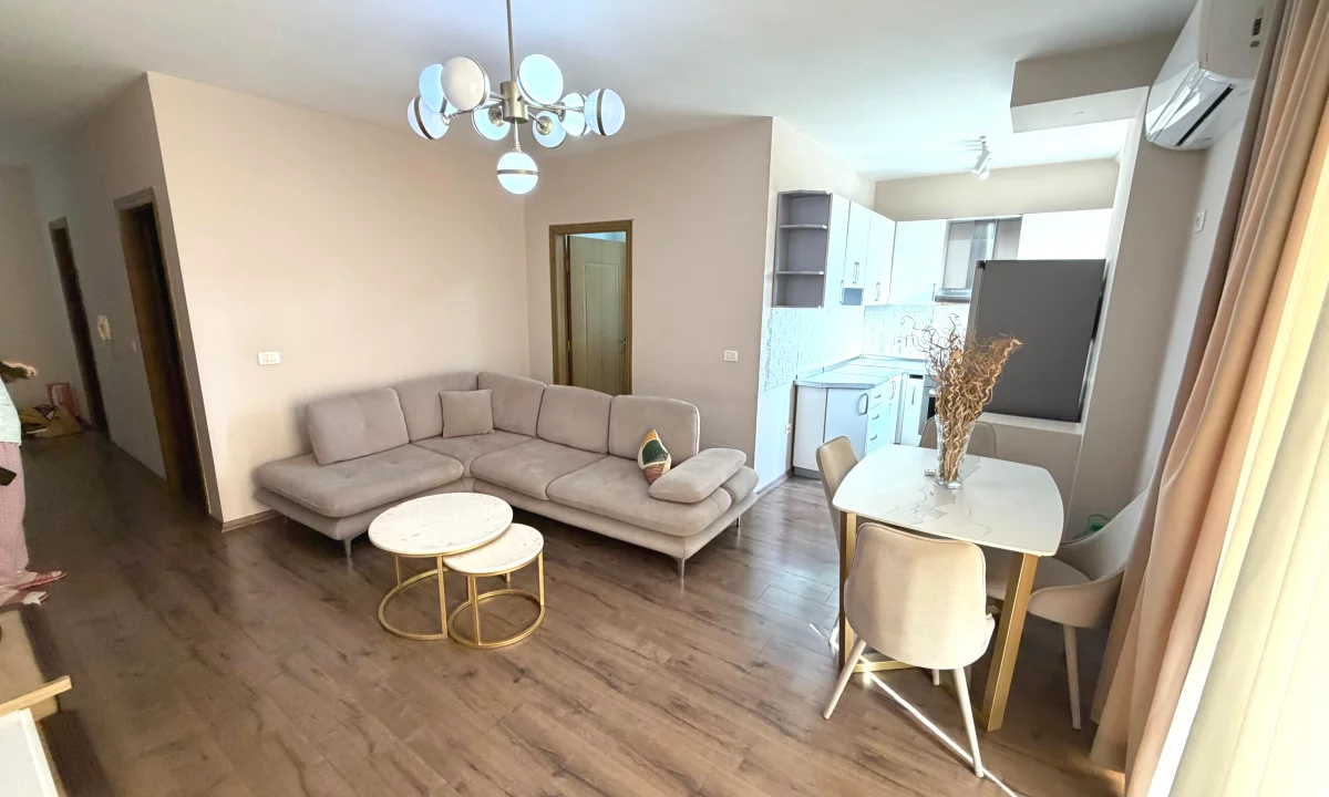 Shtepi me qera Apartament ne Tirane, 2+1, Mobilimi E mobiluar, Pagesa 450  Euro.