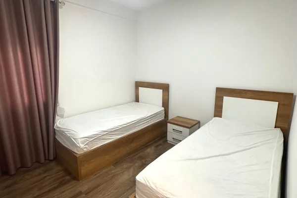 Shtepi me qera Apartament ne Tirane, 2+1, Mobilimi E mobiluar, Pagesa 600  Euro.