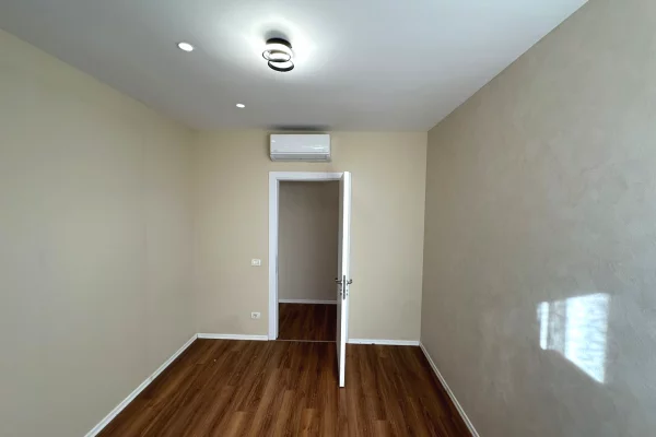 Shtepi me qera Apartament ne Tirane, 2+1, Mobilimi E mobiluar, Pagesa 500  Euro.