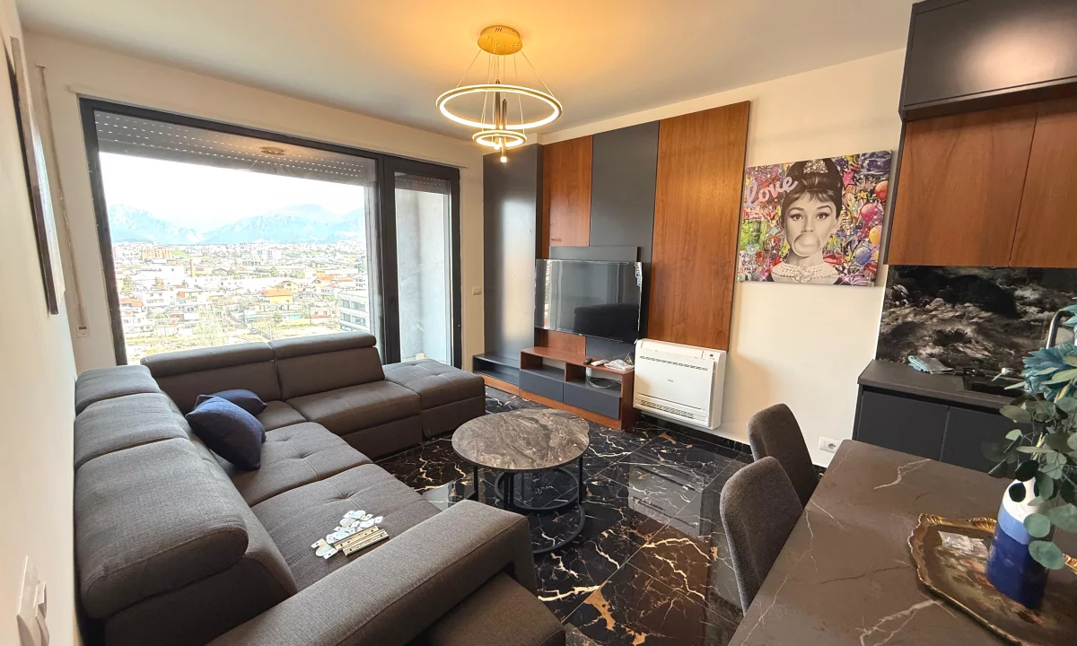 Shtepi me qera Apartament ne Tirane, 1+1, Mobilimi E mobiluar, Pagesa 600  Euro.