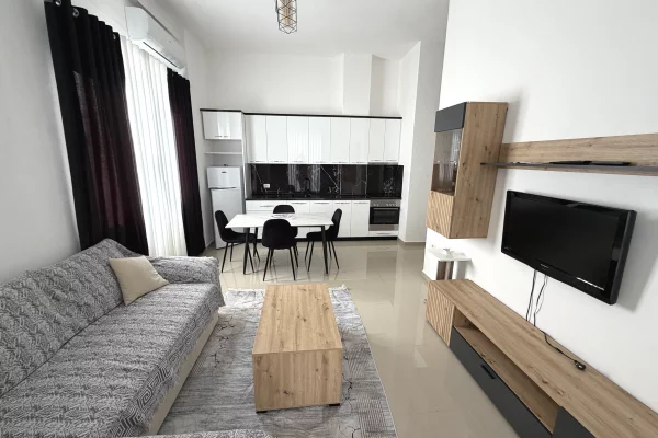 Shtepi me qera Apartament ne Tirane, 2+1, Mobilimi E mobiluar, Pagesa 55,000  Leke.