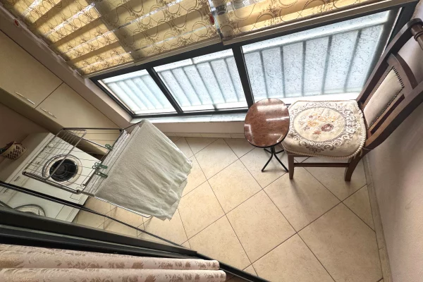 Shtepi me qera Apartament ne Tirane, 2+1, Mobilimi E mobiluar, Pagesa 450  Euro.