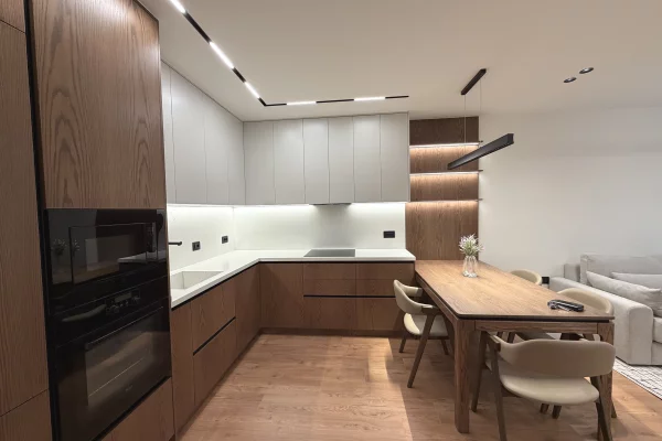 Shtepi me qera Apartament ne Tirane, 1+1, Mobilimi E mobiluar, Pagesa 1,200  Euro.