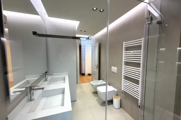 Shtepi me qera Apartament ne Tirane, 1+1, Mobilimi E mobiluar, Pagesa 1,200  Euro.