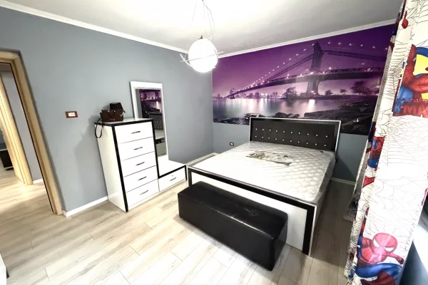 Shtepi me qera Apartament ne Tirane, 2+1, Mobilimi E mobiluar, Pagesa 40,000  Leke.