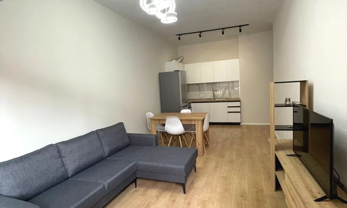 Shtepi me qera Apartament ne Tirane, 2+1, Mobilimi E mobiluar, Pagesa 500  Euro.
