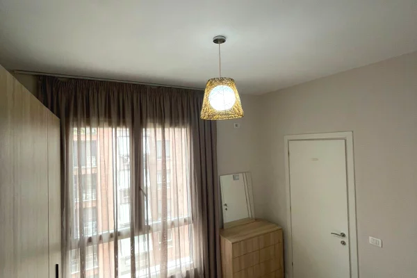 Shtepi me qera Apartament ne Tirane, 2+1, Mobilimi E mobiluar, Pagesa 500  Euro.