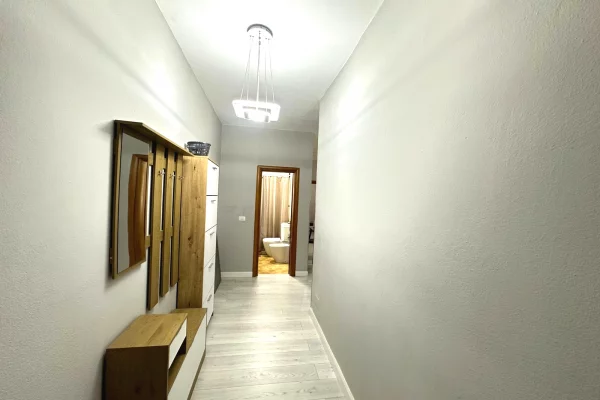 Shtepi me qera Apartament ne Tirane, 2+1, Mobilimi E mobiluar, Pagesa 600  Euro.