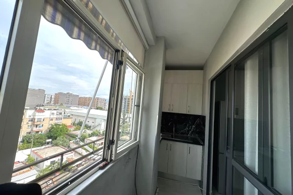 Shtepi me qera Apartament ne Tirane, 2+1, Mobilimi E mobiluar, Pagesa 600  Euro.