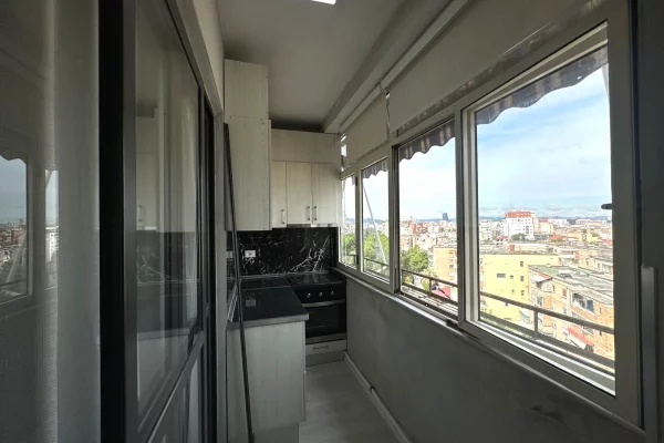 Shtepi me qera Apartament ne Tirane, 2+1, Mobilimi E mobiluar, Pagesa 600  Euro.