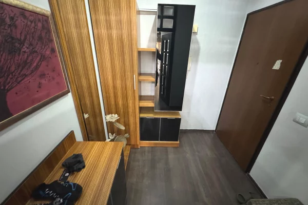 Shtepi me qera Apartament ne Tirane, 2+1, Mobilimi E mobiluar, Pagesa 550  Euro.