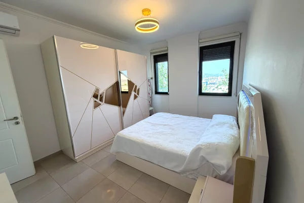 Shtepi me qera Apartament ne Tirane, 1+1, Mobilimi E mobiluar, Pagesa 450  Euro.