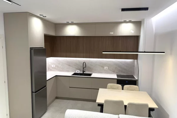 Shtepi me qera Apartament ne Tirane, 1+1, Mobilimi E mobiluar, Pagesa 600  Euro.