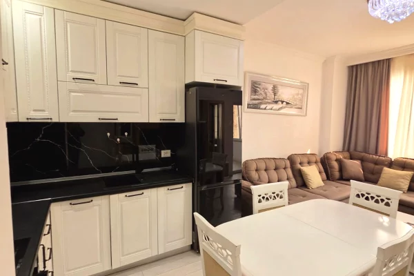Shtepi ne shitje Apartament ne Tirane, 1+1, Mobilimi E mobiluar, Pagesa 12,700,000  Leke.