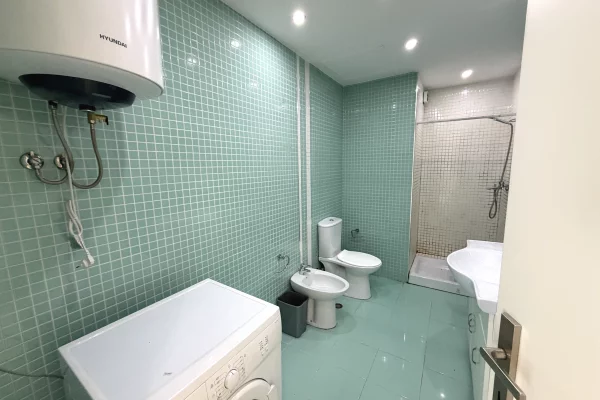 Shtepi me qera Apartament ne Tirane, 1+1, Mobilimi E mobiluar, Pagesa 55,000  Leke.