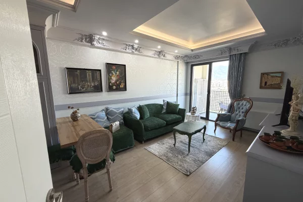 Shtepi me qera Apartament ne Tirane, 1+1, Mobilimi E mobiluar, Pagesa 650  Euro.