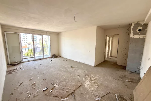 📣 SHITET Apartament 2+1 Me Ballkon 📍 Ish Fusha e Aviacionit ✨  🪜 Kati 3 cmimi26.100.000 leke 