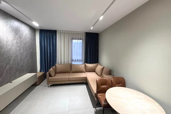 Shtepi me qera Apartament ne Tirane, 1+1, Mobilimi E mobiluar, Pagesa 55,000  Leke.