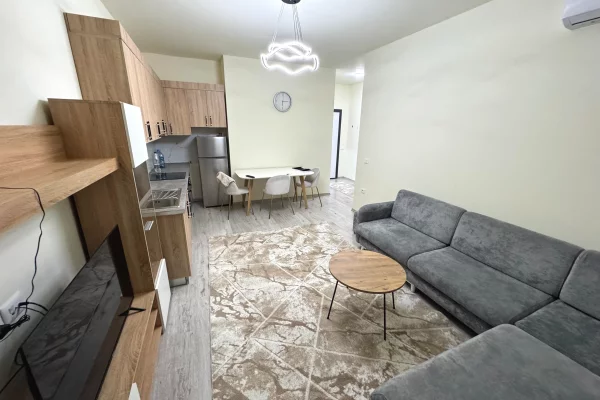🏡 Qera Apartament 1+1 📍 Rruga 4 Dëshmorët 📐 Sipërfaqe: 69 m²  Çmimi: 55.000 lek