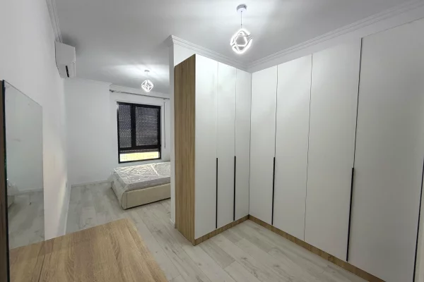 Shtepi me qera Apartament ne Tirane, 2+1, Mobilimi E mobiluar, Pagesa 65,000  Leke.