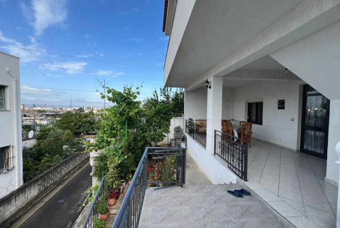 Shtepi me qera Shtepi Private ne Tirane, 2+1, Mobilimi E mobiluar, Pagesa 350  Euro.