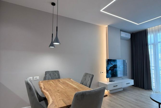 Shtepi me qera Apartament ne Tirane, 1+1, Mobilimi E mobiluar, Pagesa 450  Euro.