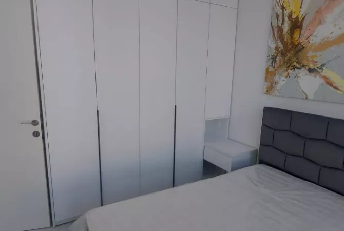 Shtepi me qera Apartament ne Tirane, 1+1, Mobilimi E mobiluar, Pagesa 500  Euro.
