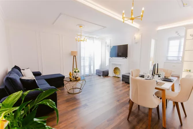 Shtepi me qera Apartament ne Tirane, 1+1, Mobilimi E mobiluar, Pagesa 550  Euro.