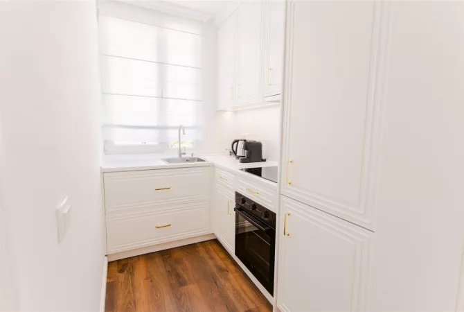 Shtepi me qera Apartament ne Tirane, 1+1, Mobilimi E mobiluar, Pagesa 550  Euro.