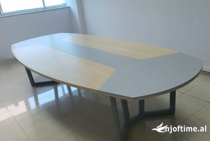 Pajisje biznesi ne shitje ne Tirane - 20,000 Leke