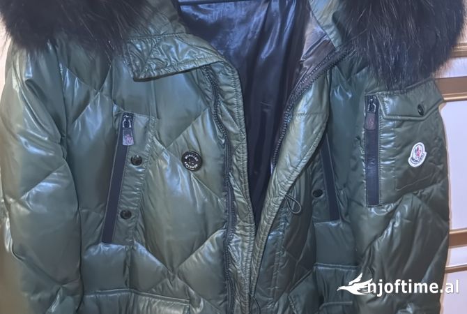 Veshje dhe Aksesor per te Rritur ne Tirane - 350 Euro