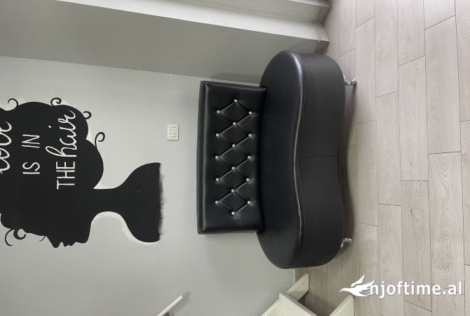 Pajisje biznesi ne shitje ne Tirane - 650 Euro