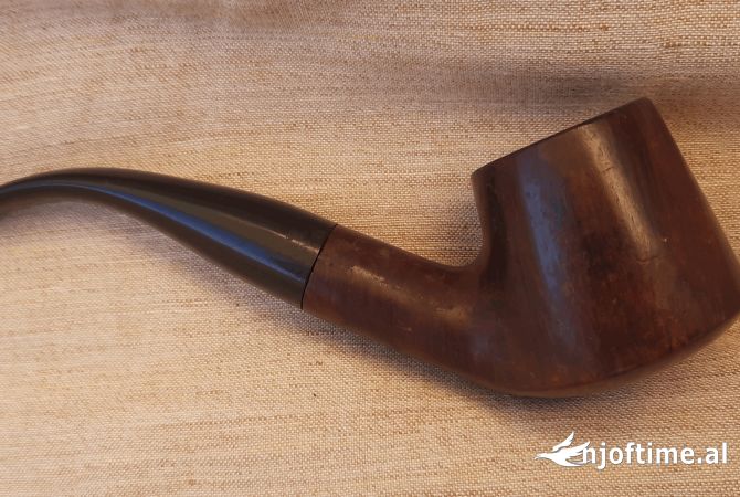 Veshje dhe Aksesor per te Rritur ne Tirane - 3,000 Leke