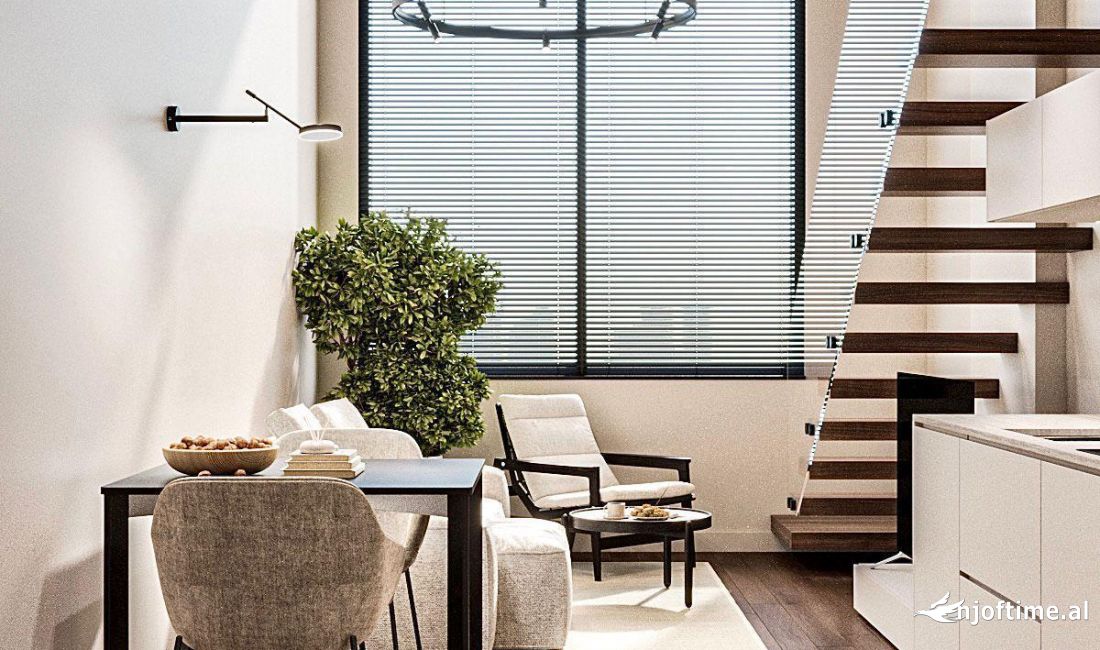 Shtepi ne shitje Apartament ne Tirane, Garsoniere, Mobilimi Bosh, pa mobiluar, Pagesa 72,000  Euro.