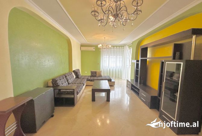 SHITET APARTAMENT 3+1+2 PRANE KOMPLEKSIT OLIMPIK, KOMUNA E PARISIT