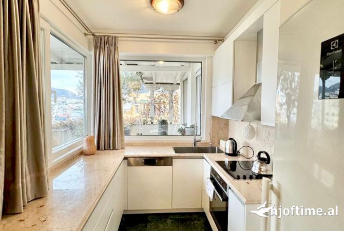 Shtepi me qera Apartament ne Tirane, 2+1, Mobilimi E mobiluar, Pagesa 1,000  Euro.