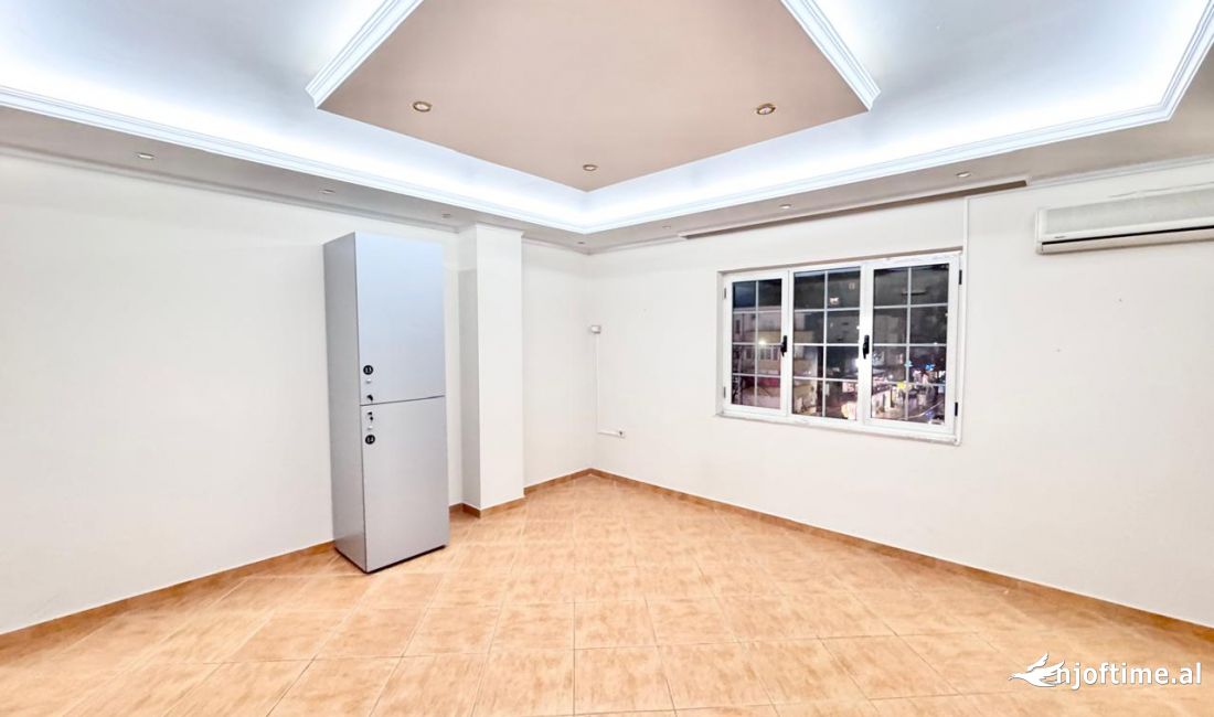 APARTAMENT /AMBIENT ME QIRA TE SHESHI WILLSON 4+1+2